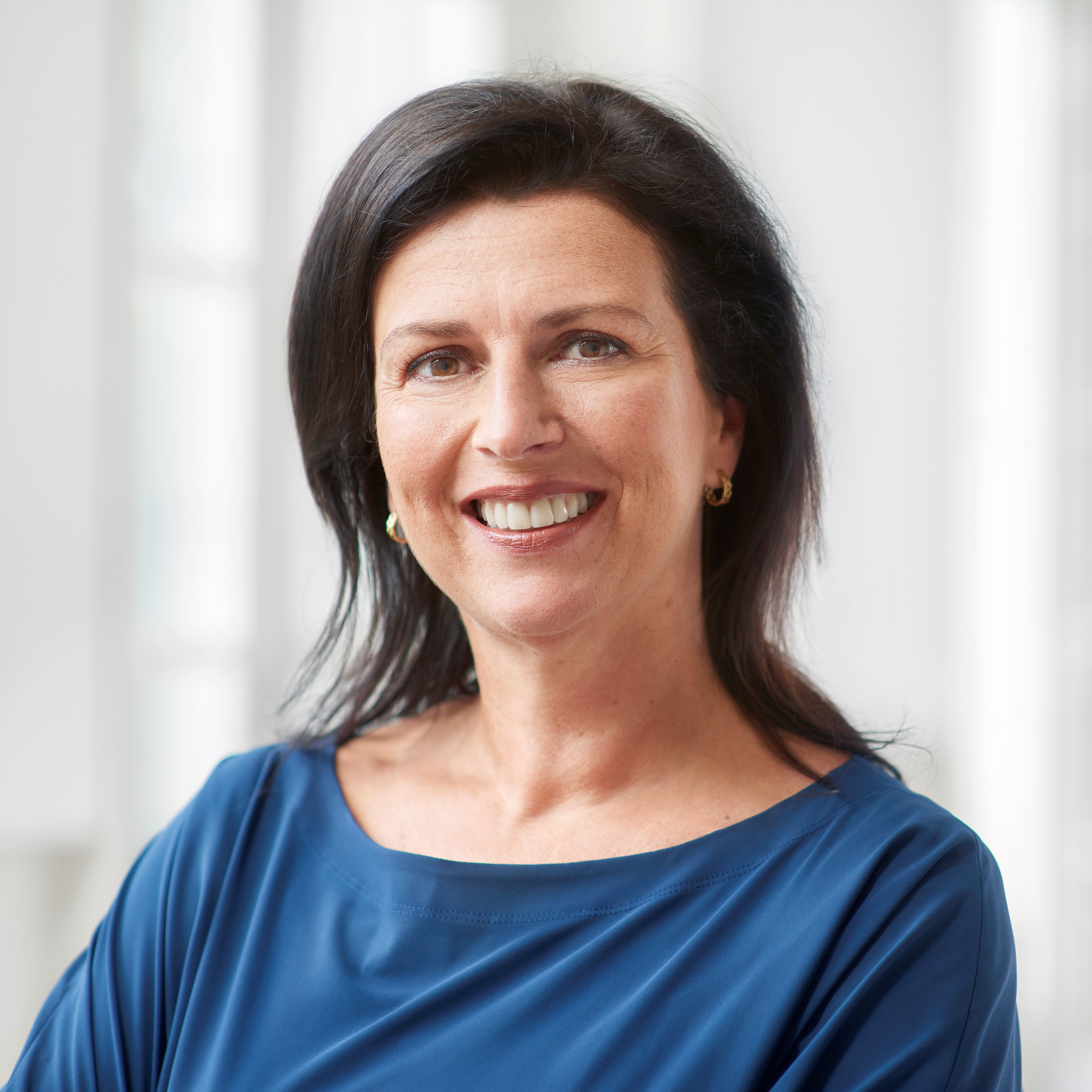 H.E.W.J. (Rianne) Marechal