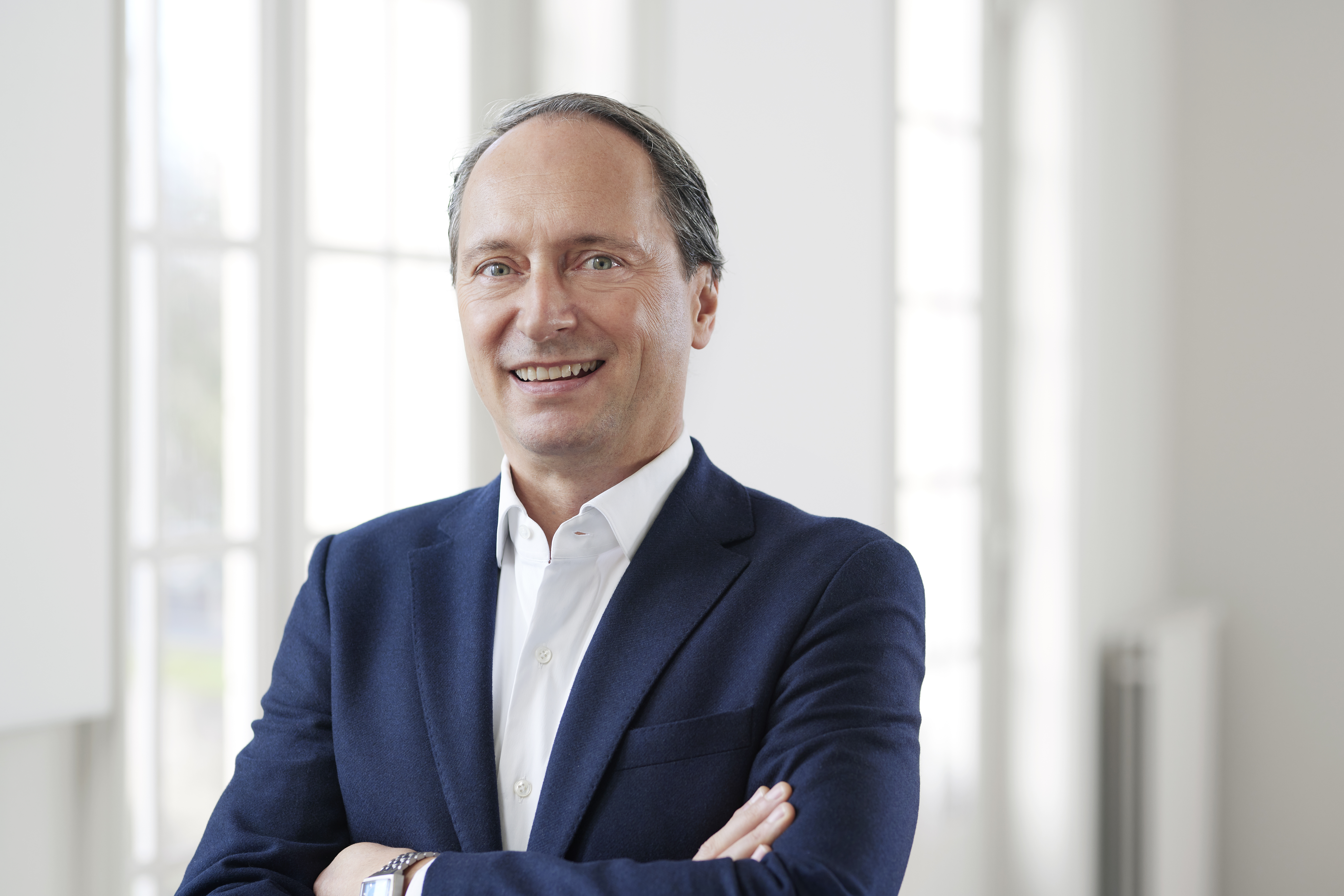 mr. M.O. (Marcus) de Bont