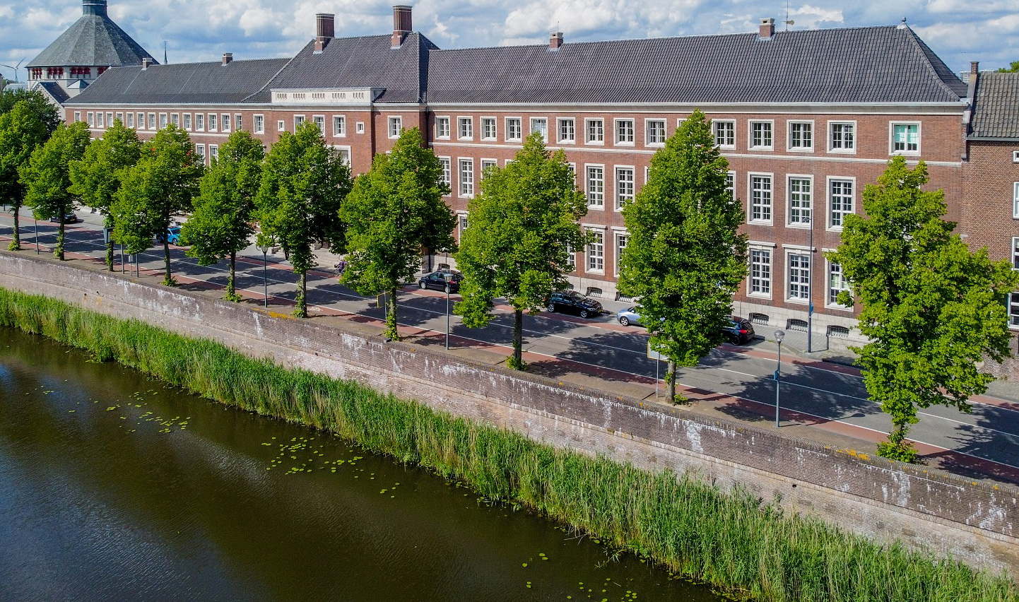 SF-Drone Paleis v Justitie-_edited-1